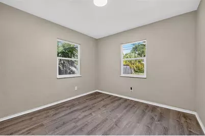 2114 53rd Street S, Gulfport, FL 33707 - Photo 13