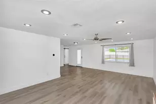 1071 Suemar Rd, Dunedin, FL 34698 - Photo 7