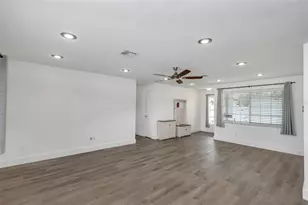 1071 Suemar Rd, Dunedin, FL 34698 - Photo 5