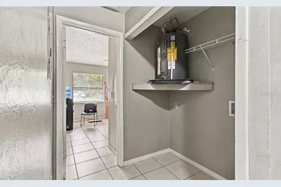 1504 E Poinsettia Avenue, Tampa, FL 33612 - Photo 13