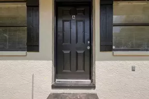 1504 E Poinsettia Ave, Tampa, FL 33612 - Photo 3