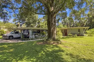 10803 N Oregon Cir, Tampa, FL 33612 - Photo 1