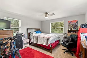 10803 N Oregon Cir, Tampa, FL 33612 - Photo 19