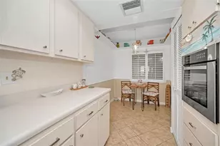 622 Edgewater Dr, Dunedin, FL 34698 - Photo 5