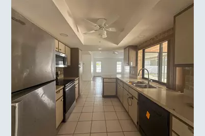 206 SW 33rd Street, Cape Coral, FL 33914 - Photo 9