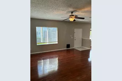 18143 Paradise Point Drive, Tampa, FL 33647 - Photo 3