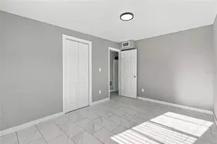 4684 16th Ave S, Saint Petersburg, FL 33711 - Photo 17