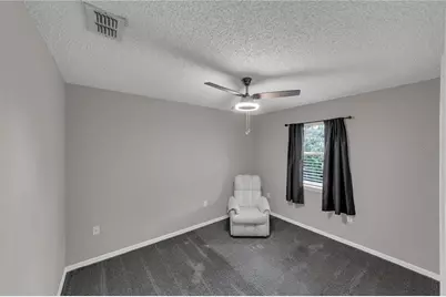 1910 High Glen Court N, Lakeland, FL 33813 - Photo 23