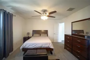 12905 Brookside Moss Dr, Riverview, FL 33579 - Photo 17