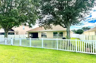 6135 Champions Gate Blvd, Zephyrhills, FL 33541 - Photo 25