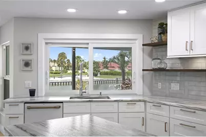 4995 58th Avenue S, Saint Petersburg, FL 33715 - Photo 13