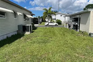 19 Pindo Palm St W, Largo, FL 33770 - Photo 5