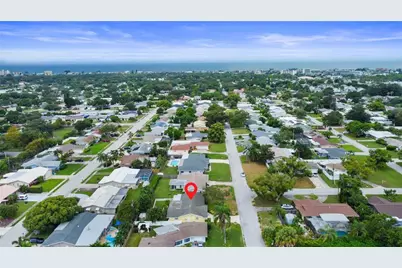 14036 Thacher Avenue, Largo, FL 33774 - Photo 33