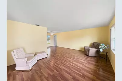 14036 Thacher Avenue, Largo, FL 33774 - Photo 7
