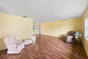 14036 Thacher Ave, Largo, FL 33774 - Photo 7