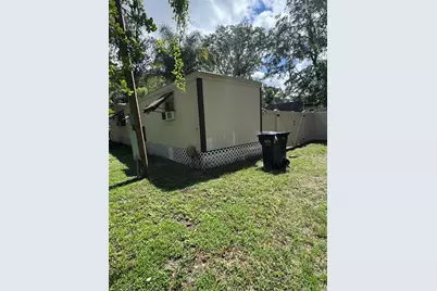 902 Montana Avenue, Lutz, FL 33548 - Photo 3
