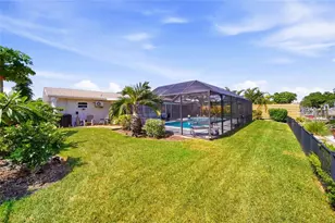 3800 Beach Dr SE, Saint Petersburg, FL 33705 - Photo 35