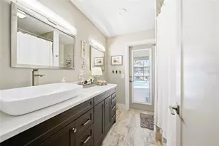 3800 Beach Dr SE, Saint Petersburg, FL 33705 - Photo 19