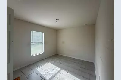 514 NE 5th Place, Cape Coral, FL 33909 - Photo 11