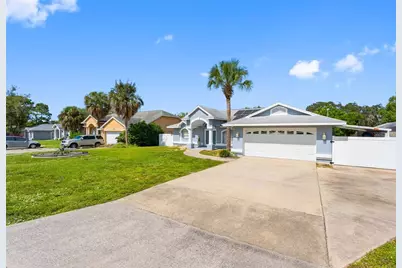 6125 Mariner Boulevard, Spring Hill, FL 34609 - Photo 3