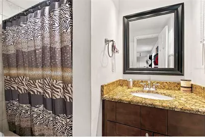 12408 N Boulevard, Tampa, FL 33612 - Photo 25