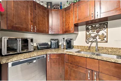 12408 N Boulevard, Tampa, FL 33612 - Photo 13