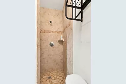 12408 N Boulevard, Tampa, FL 33612 - Photo 21
