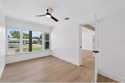 4810 Del Rio Way S, Gulfport, FL 33711 - Photo 23