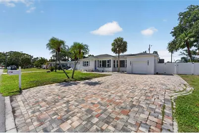 4810 Del Rio Way S, Gulfport, FL 33711 - Photo 3