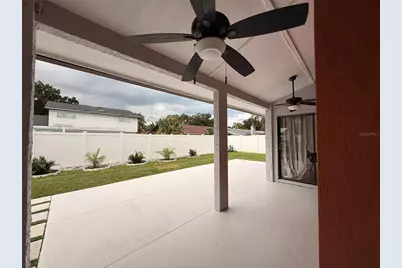 4717 Deerwalk Avenue, Tampa, FL 33624 - Photo 25