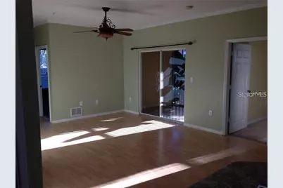 10121 Courtney Palms Boulevard #103, Tampa, FL 33619 - Photo 9