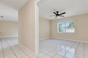 15819 Deep Creek Ln, Tampa, FL 33624 - Photo 5