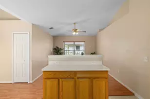 9572 Horizon Dr, Spring Hill, FL 34608 - Photo 7