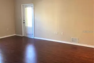 10205 Courtney Palms Blvd, Tampa, FL 33619 - Photo 9