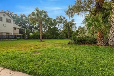 1214 E Park Cir, Tampa, FL 33604 - Photo 7