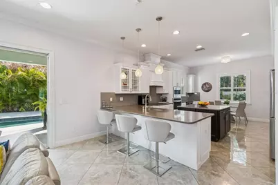 3610 E Clark Circle, Tampa, FL 33629 - Photo 5