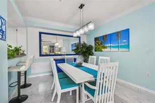 4304 Bay Club Cir, Tampa, FL 33607 - Photo 5
