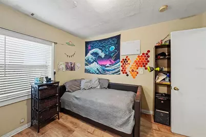 1221 Queen St N, Saint Petersburg, FL 33713 - Photo 19