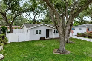 9976 56th Ave N, Saint Petersburg, FL 33708 - Photo 21