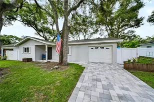 9976 56th Ave N, Saint Petersburg, FL 33708 - Photo 19