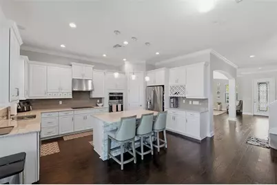 5157 Lakecastle Drive, Tampa, FL 33624 - Photo 17