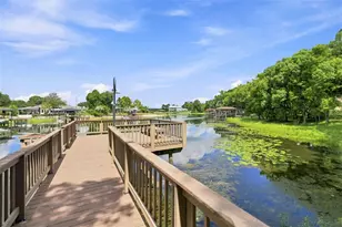 2103 Boot Lake Cir, Tampa, FL 33612 - Photo 43