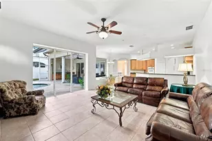 2103 Boot Lake Cir, Tampa, FL 33612 - Photo 11