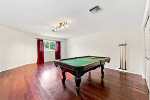 2103 Boot Lake Cir, Tampa, FL 33612 - Photo 27