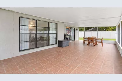 4010 Braesgate Lane, Tampa, FL 33624 - Photo 27