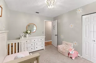 4010 Braesgate Ln, Tampa, FL 33624 - Photo 15