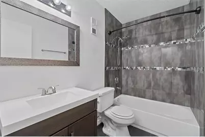 165 Pompano Dr SE, Saint Petersburg, FL 33705 - Photo 19