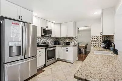 9165 136th Street, Seminole, FL 33776 - Photo 13