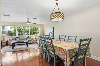 9165 136th Street, Seminole, FL 33776 - Photo 11