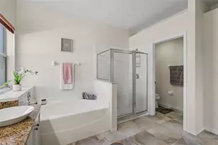 10905 Hoffner Edge Dr, Riverview, FL 33579 - Photo 19